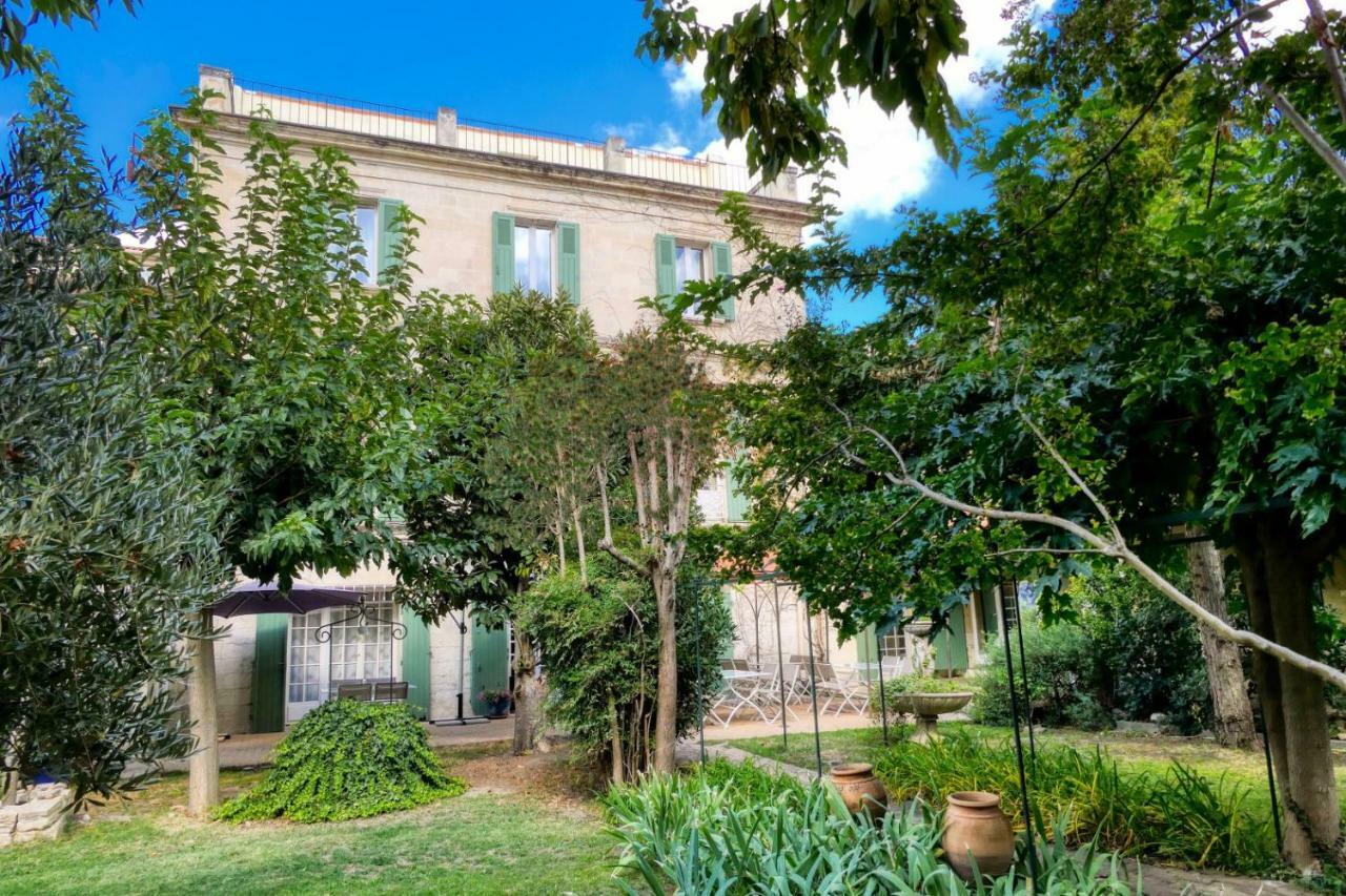 Au Saint Roch - Hotel Et Jardin أفينيون المظهر الخارجي الصورة